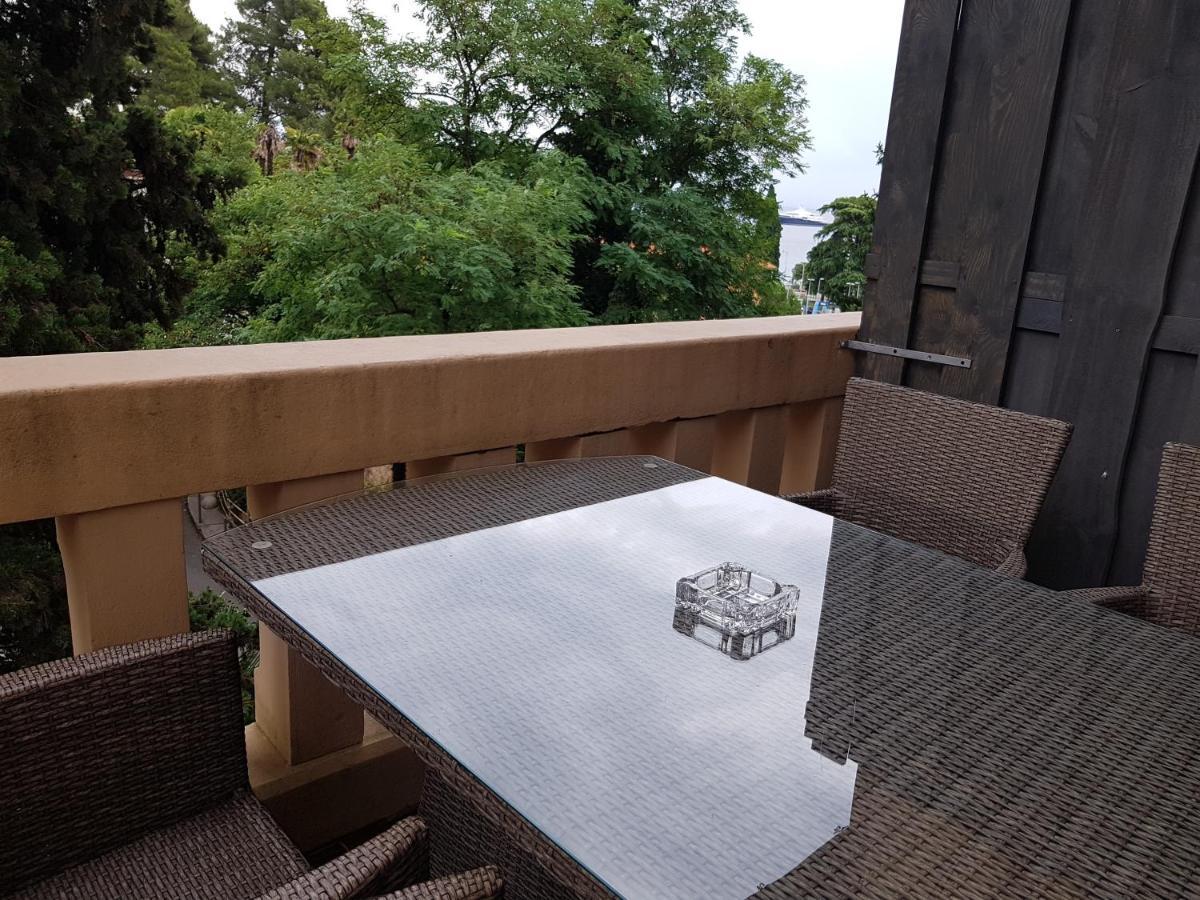 Apartment Nena With Private Free Parking Opatija Zewnętrze zdjęcie